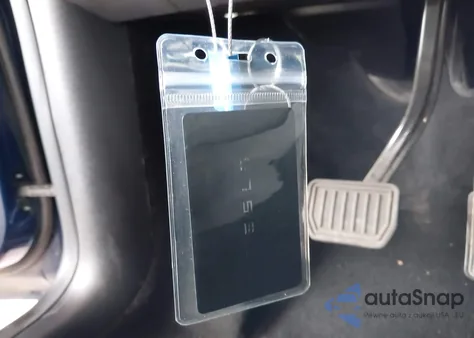 2022 Tesla Model Y Long Range Dual Motor All-Wheel Drive from USA, damaged, VIN 7SAYGDEE4NF414095